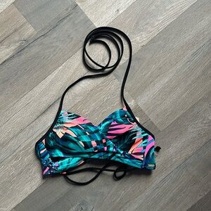swim top